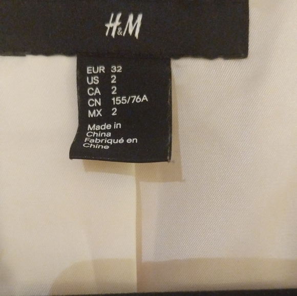 H&M Blush/beige Blazer 🤍 - Picture 4 of 11